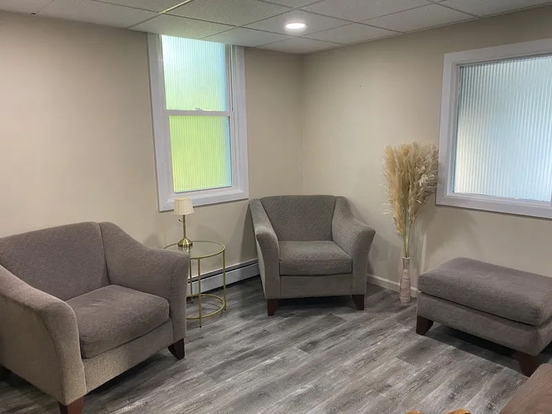 Seating area in the Mindspace Neurotherapy Clarks Summit office